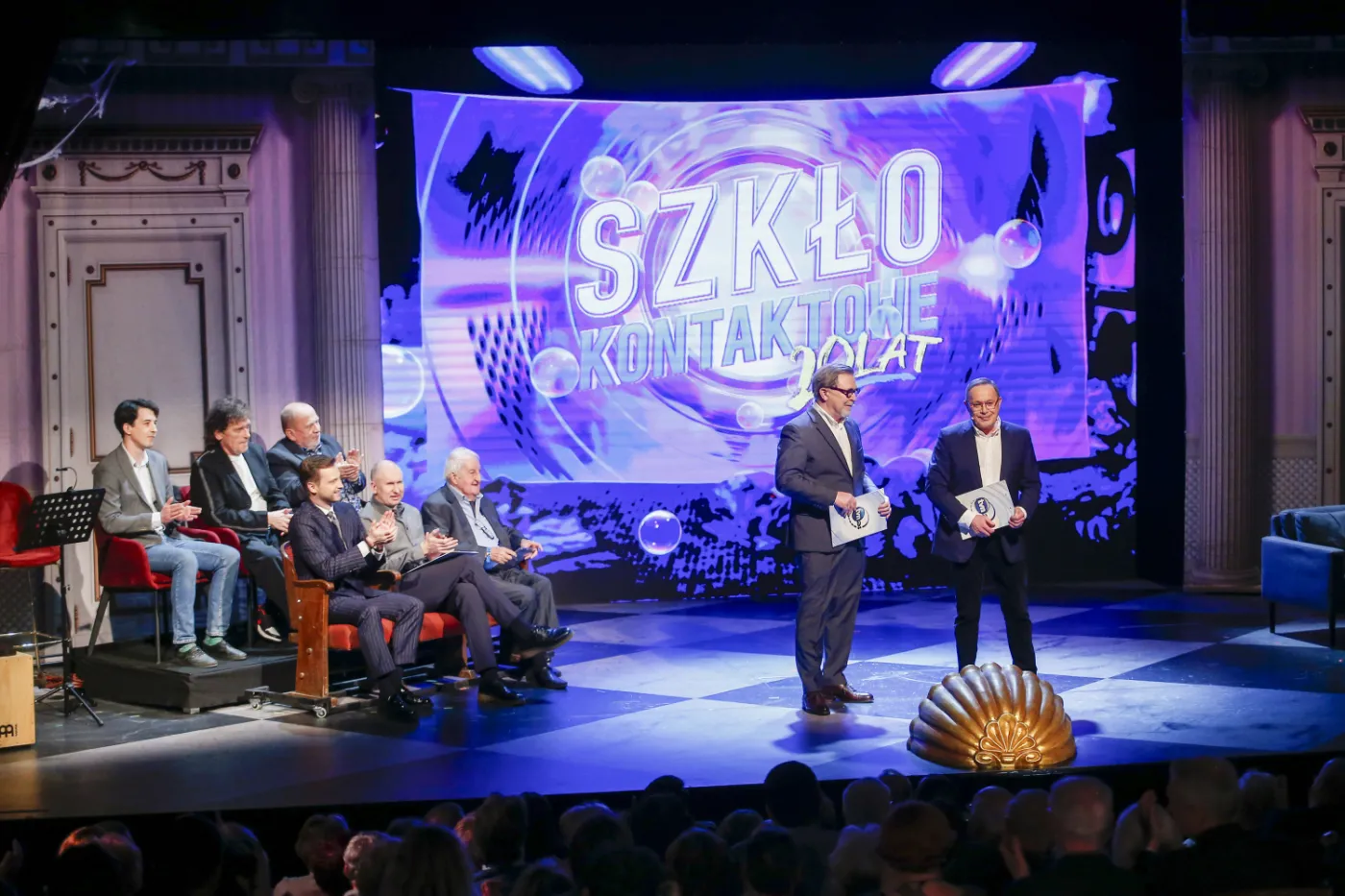 Zaskakujący telefon do "Szkła kontaktowego". Widz "ratował ludzkość" [WIDEO]