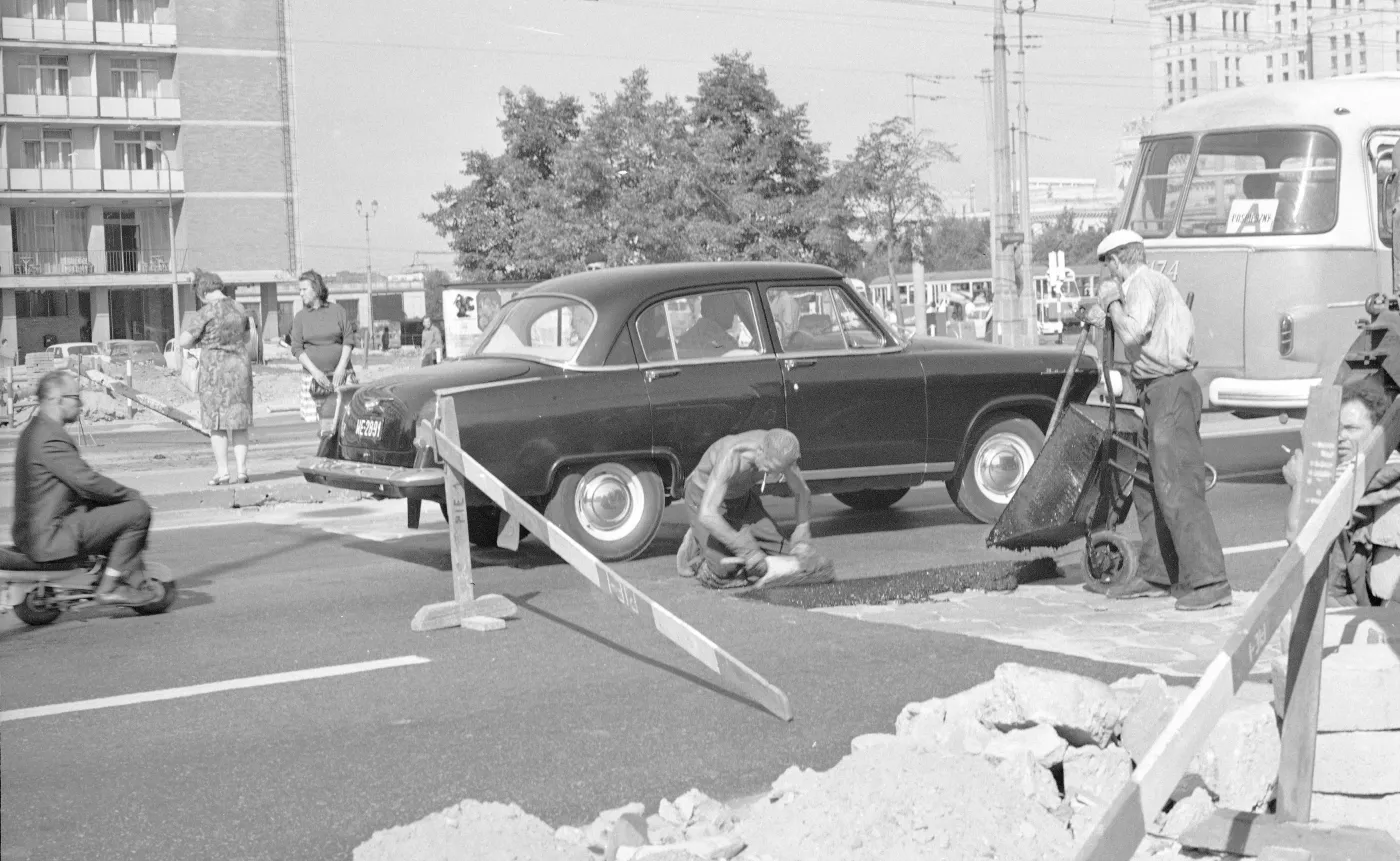 Szybki QUIZ o życiu codziennym w PRL. Na pytaniu nr 8 wielu się wykłada