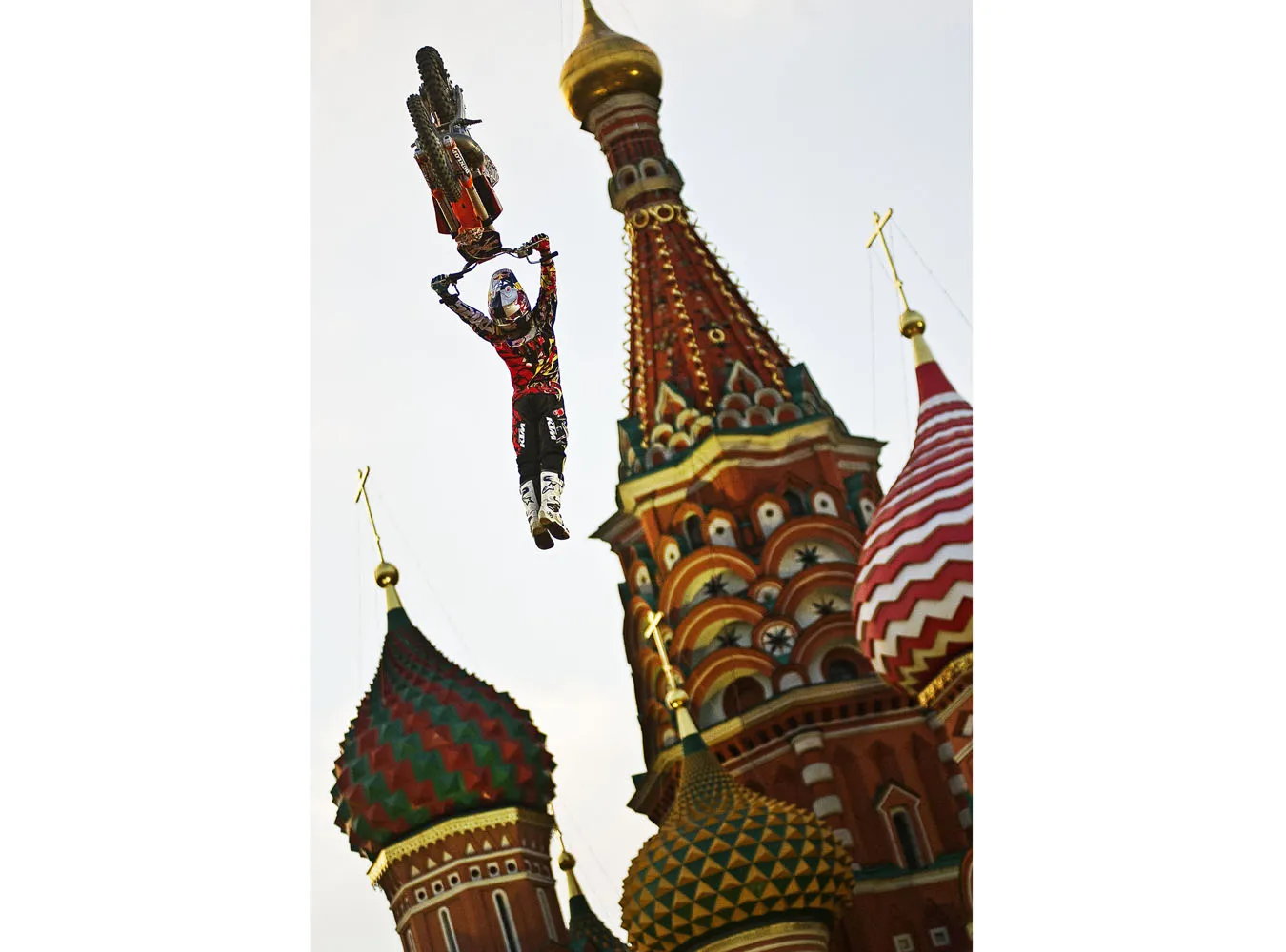 2093204-red-bull-x-fighters-2010-fot-joerg-mitter-red-bull-content-pool.jpg