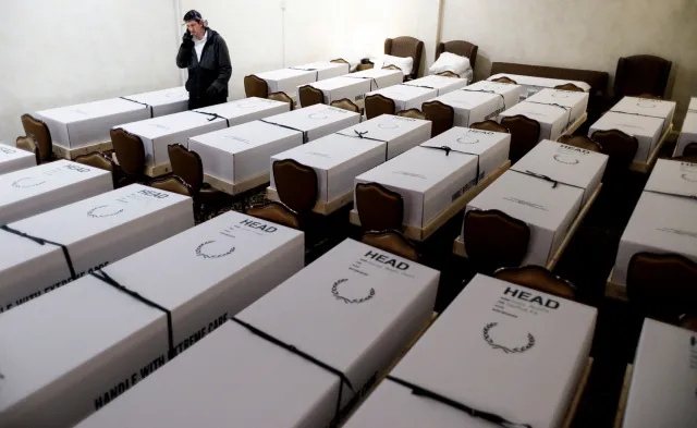 Prawdziwa liczba zgonów na koronawirusa drastycznie zaniżona? Oto szacunki FT