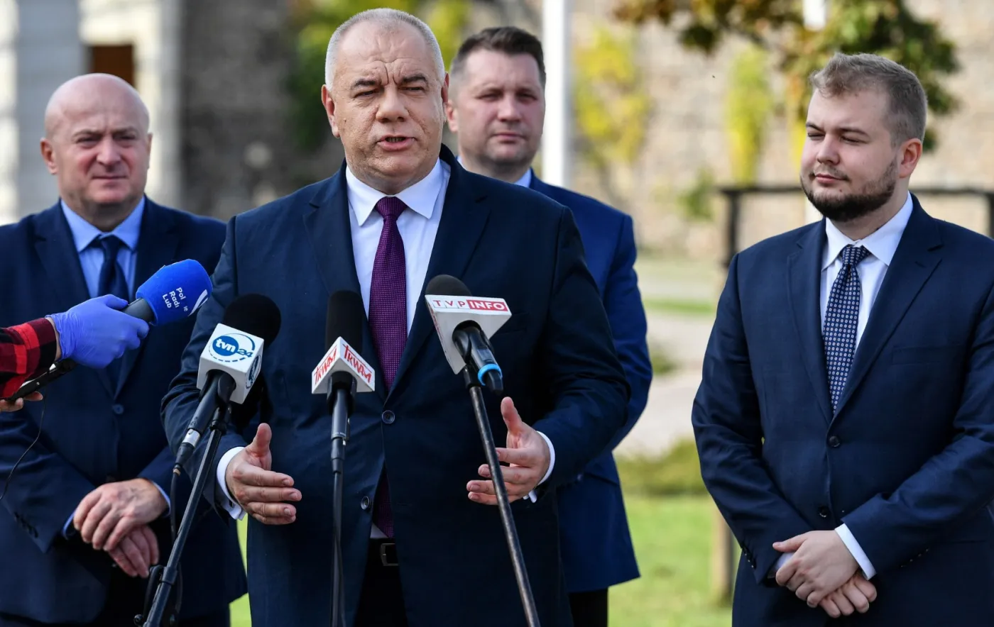 Słowik: Aż mnie głowa rozbolała, gdy dowiedziałem się, że prof. Czarnek ma koronawirusa [OPINIA]