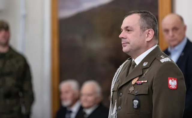 Dowódca WOT powołał Grupę Zadaniową "Honor". Osoby publiczne i internauci pod lupą