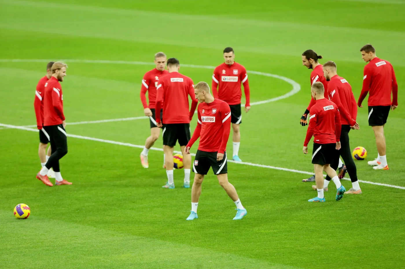 Przygotowania Polaków do meczu ze Szwecją. Kilka absencji na treningu