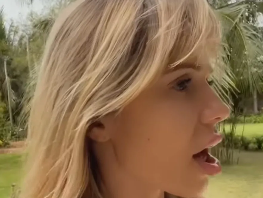 Wakacyjne problemy Dody: Nie została wpuszczona na śniadanie w hotelu. Kazali jej się przebrać... FOTO