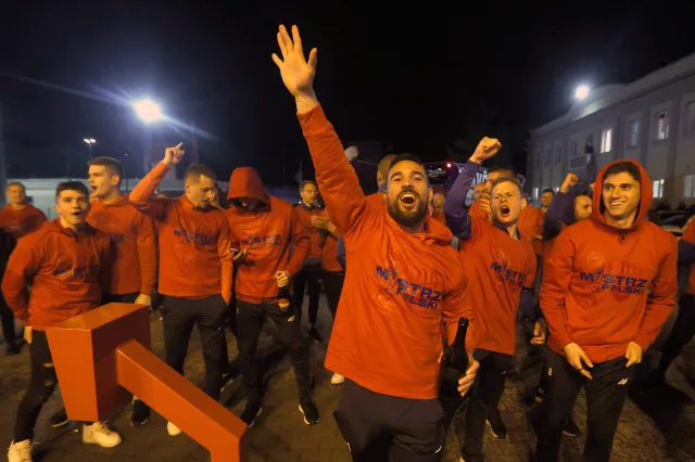 Legia napisała do Rakowa. Kulesza i Boniek gratulują zdobycia mistrzostwa