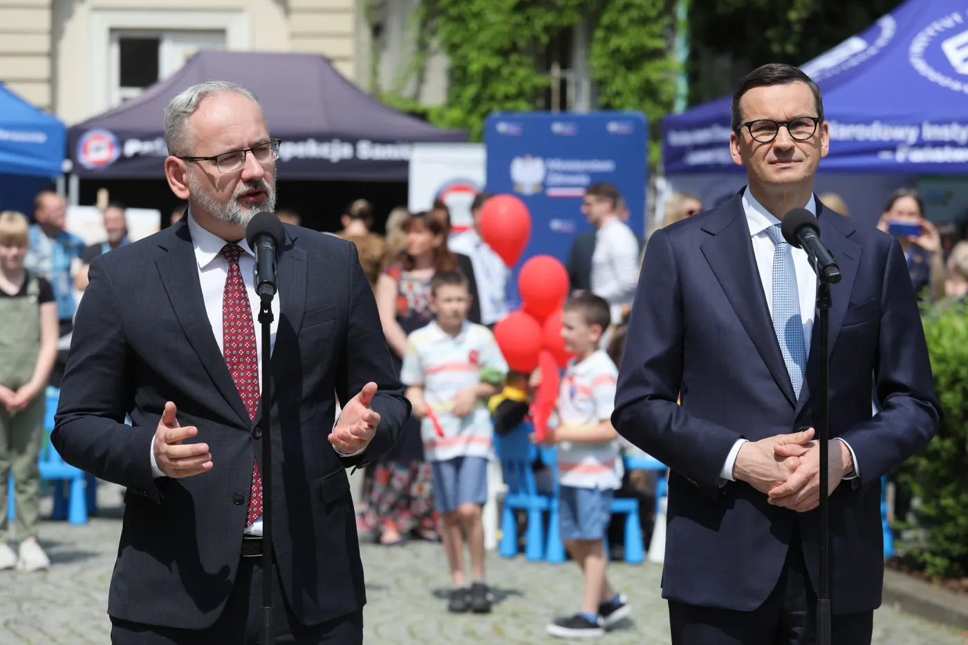Mateusz Morawiecki, Adam Niedzielski