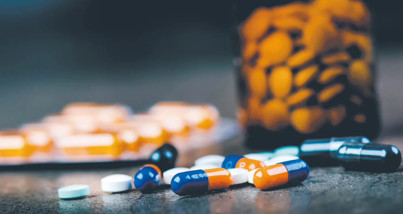 Leki uzależniające wciąż dostępne w internecie