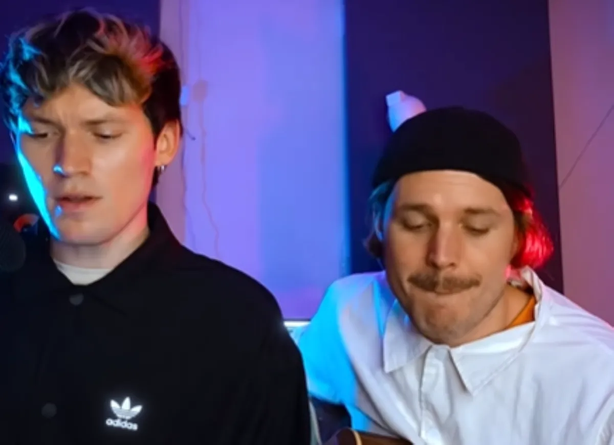 Nowy hit Internetu? Polskie przeboje śpiewane po francusku [WIDEO]