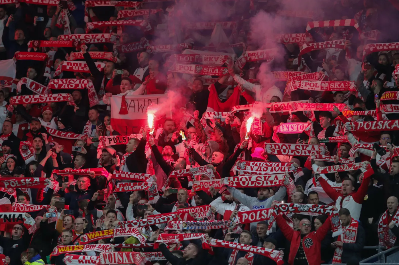 Anglicy przed Euro 2024 straszą polskimi kibolami. "Są najbrutalniejsi na świecie"