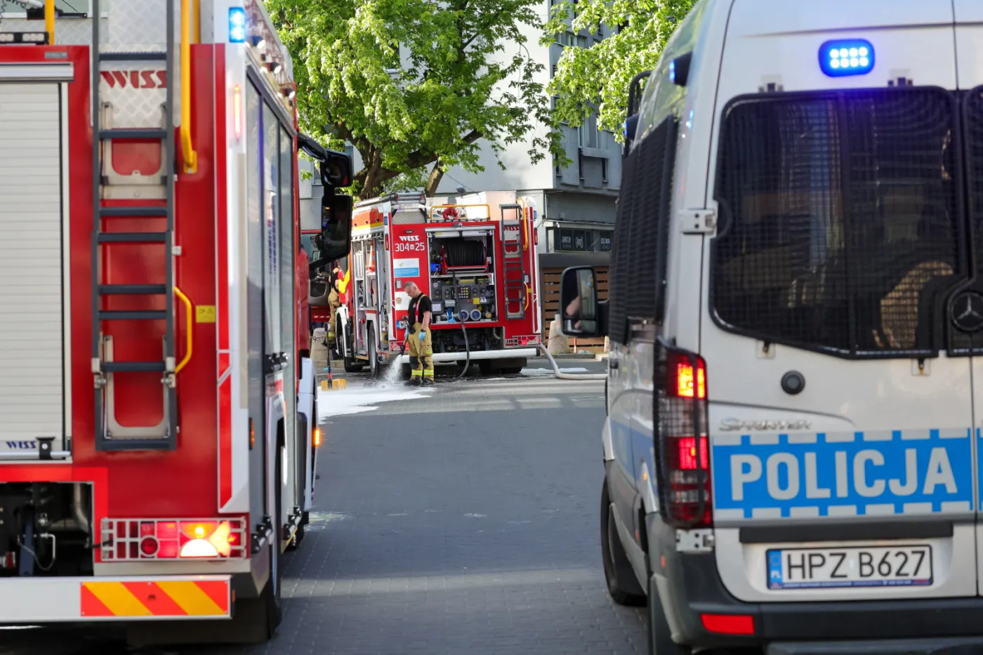 Pożar w biurowcu w centrum Warszawy. Ewakuowano kilkaset osób