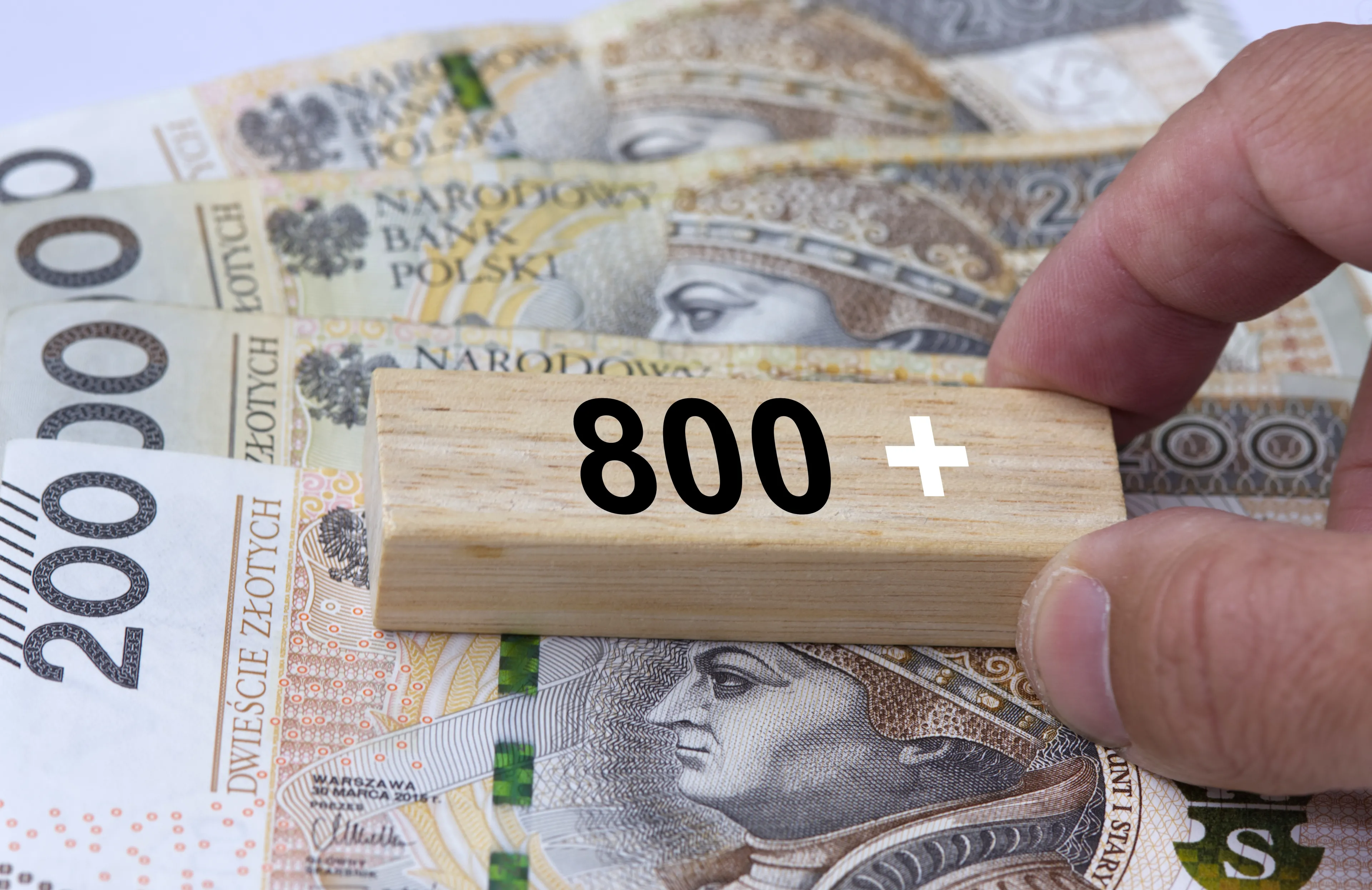 Rewolucja w 800 plus. Szykują się zmiany w wypłatach świadczeń od 2027 roku