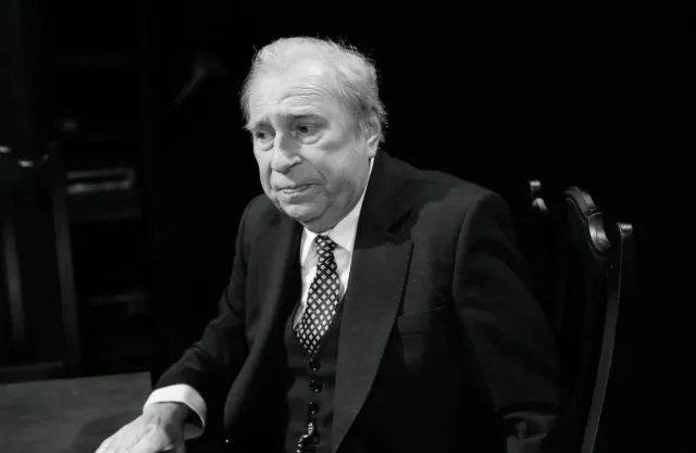 Córka Jerzego Stuhra opublikowała czarno-białe zdjęcie z tatą: "Wspomnienie ostatniej wizyty" [FOTO]