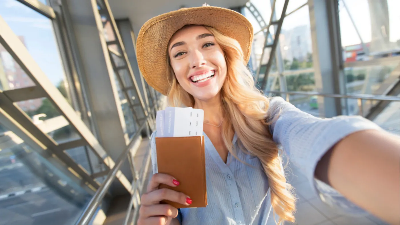 Rano lecą na wycieczkę. Kolację jedzą już w domu. Ekstremalny trend w podróżowaniu podbija świat