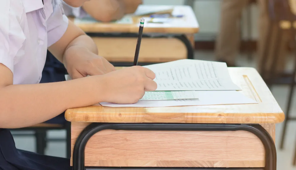 Oceny z religii i etyki wyłączone ze średniej. Nowe regulacje od 2025 roku