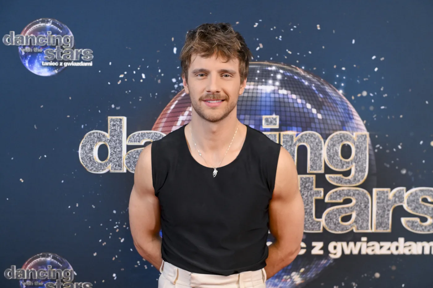 Jest bożyszczem polskich kobiet. Właśnie kończy 30 lat. To ona zajęła jego serce [FOTO]