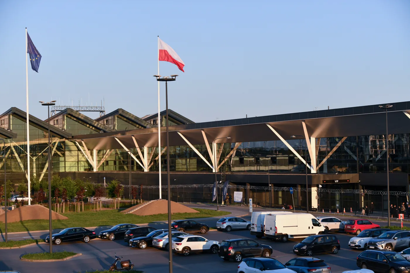 Chaos na lotniskach. Strajk w Niemczech paraliżuje loty z Polski i do Polski