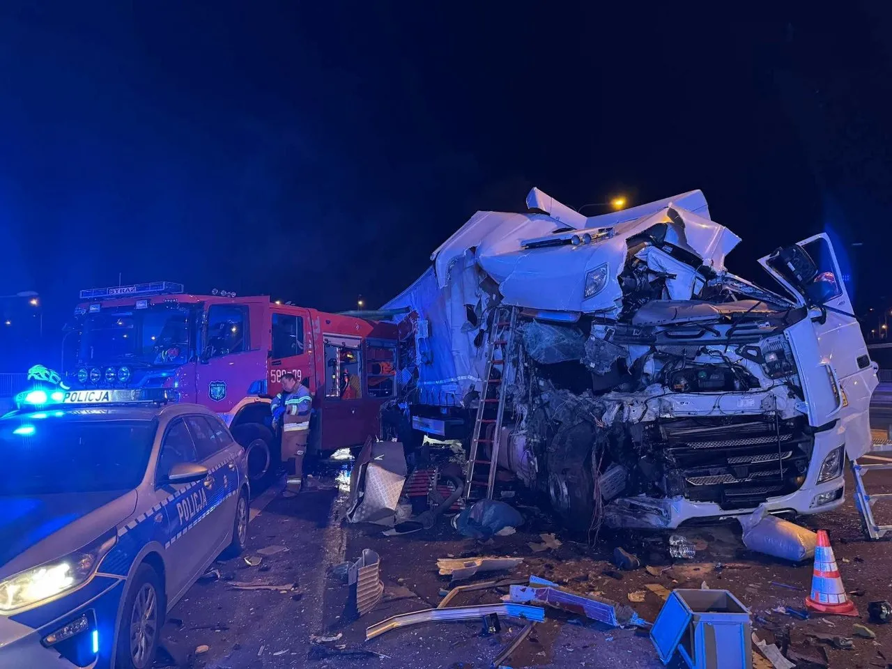 Seria dramatycznych zdarzeń na S2 pod Warszawą. 16 osób rannych