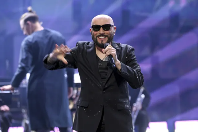 Tajemnica ciemnych okularów Grzegorza Skawińskiego. Zdradził, o co chodzi