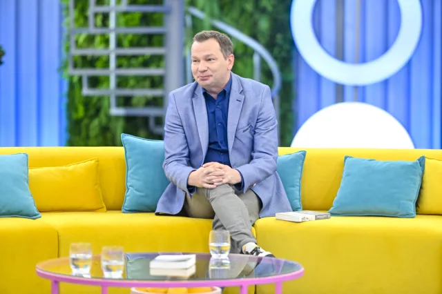 Urwane połączenie w "Szkle kontaktowym". Zaczęło się od "Szczęść Boże..."