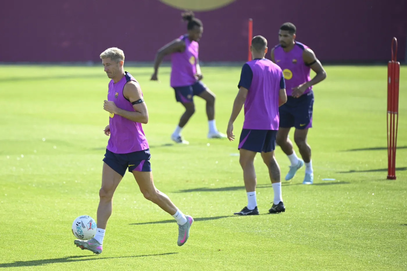 Robert Lewandowski wrócił do zdrowia. Trenował w dniu 37. urodzin