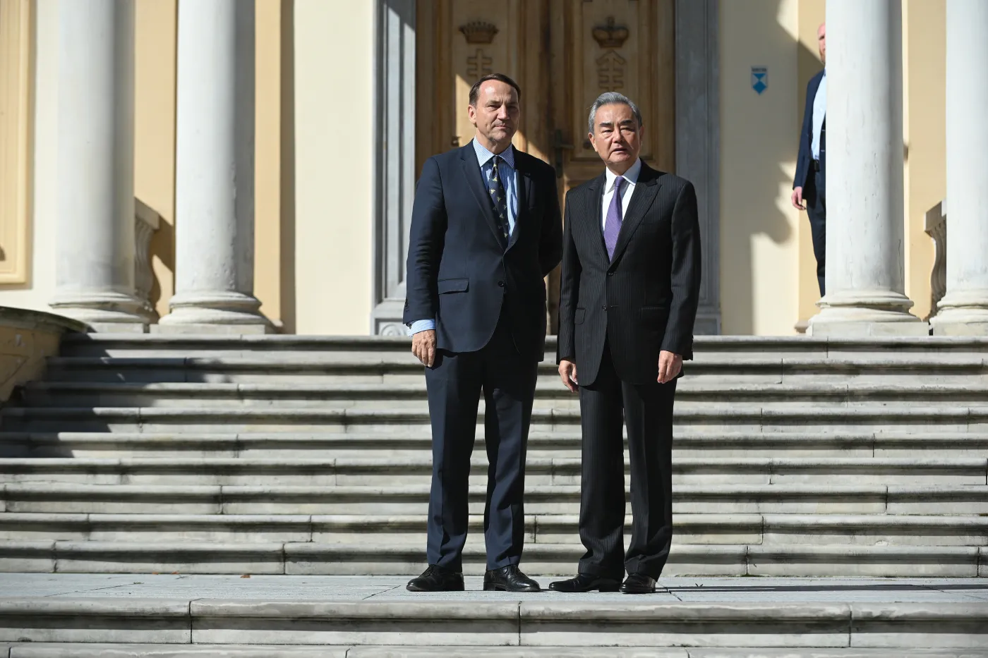 Trzy godziny rozmów z Chinami. Sikorski natychmiast informuje prezydenta