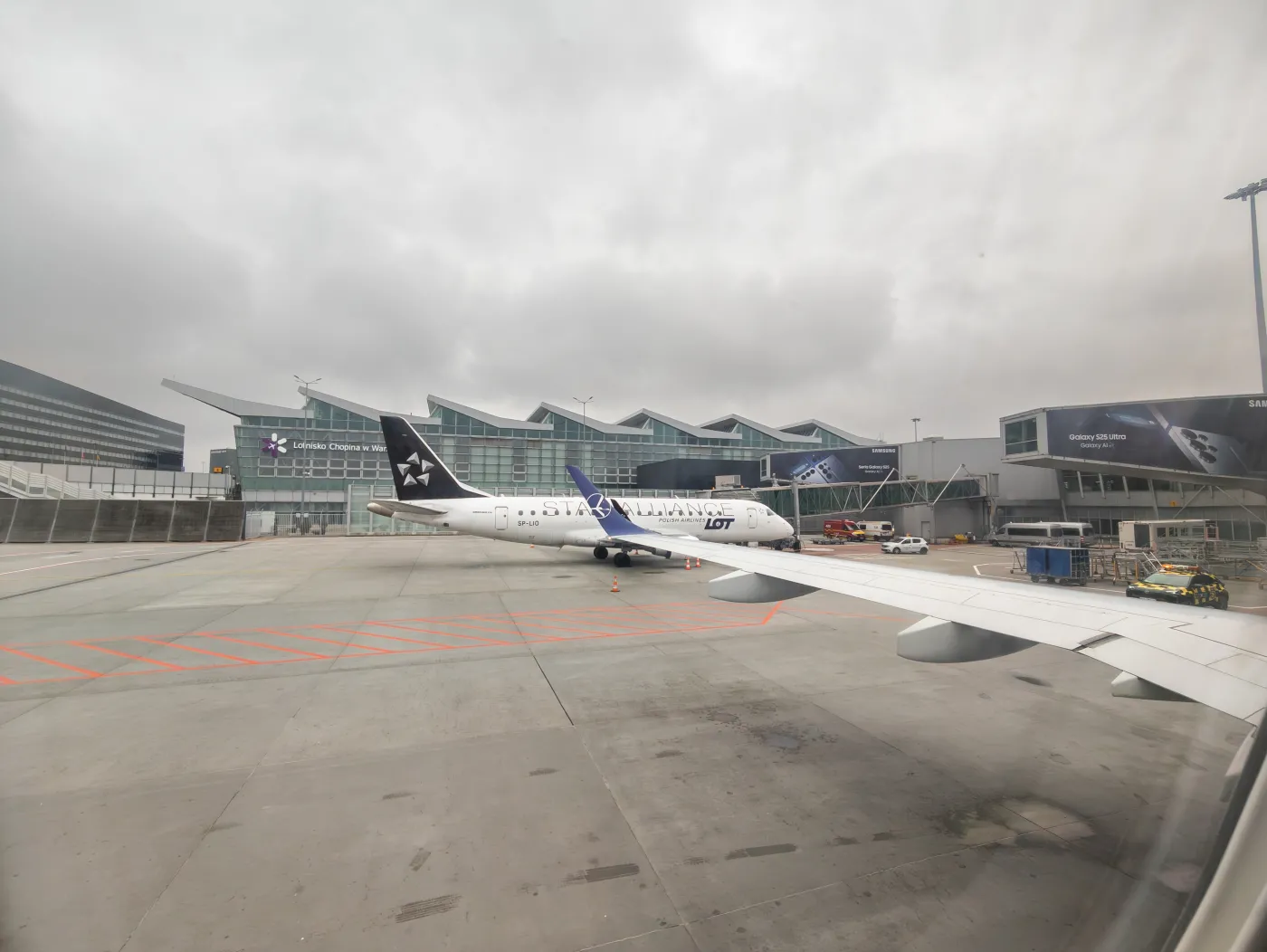 Bilety lotnicze pójdą w górę. Branża lotnicza dostała dwa ciosy