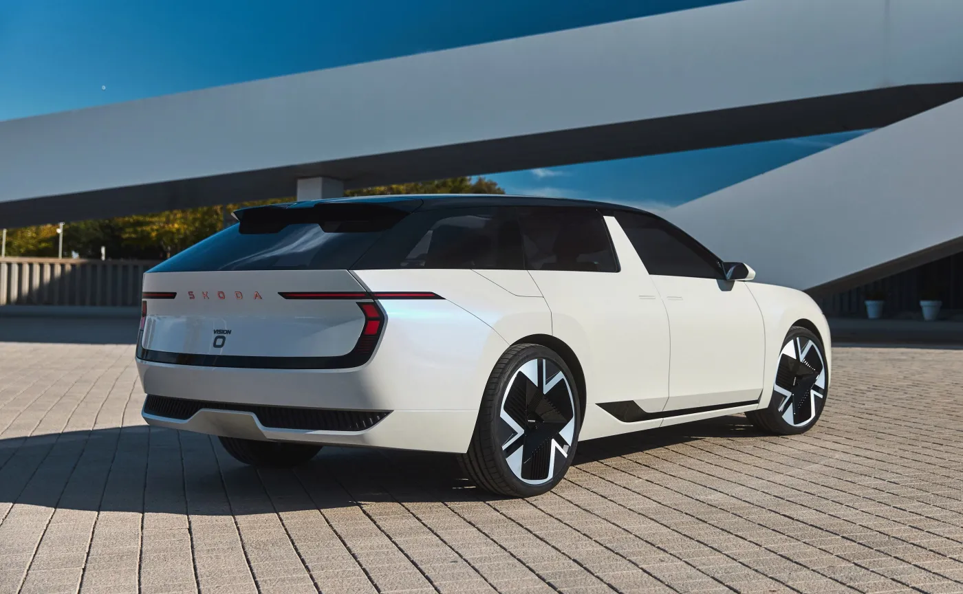 nowa-skoda-octavia-kryje-sie-w-nadwoziu-kombi-o-nazwie-vision-o-38997597.jpg