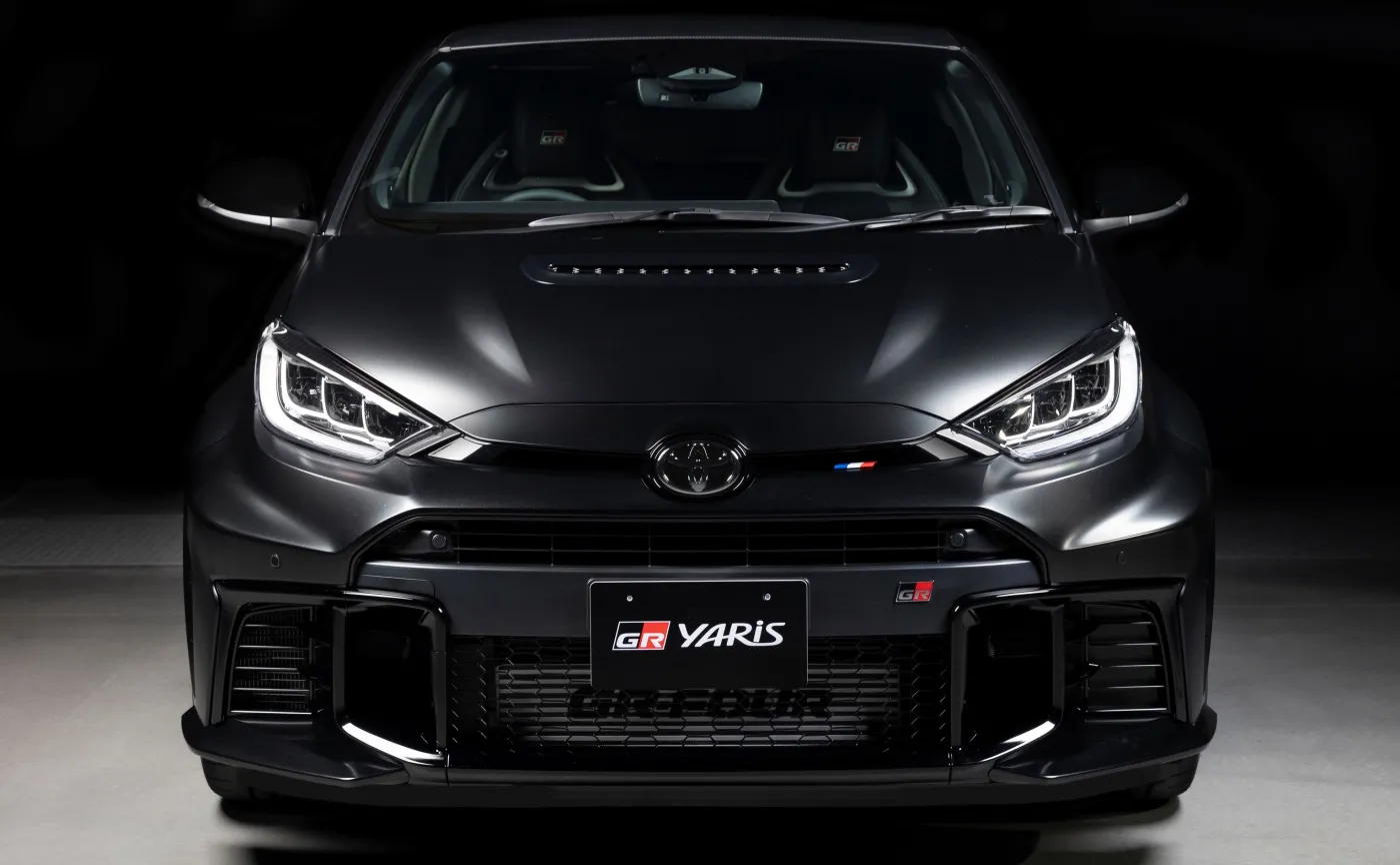nowa-toyota-gr-yaris-sebastien-ogier-9x-world-champion-edition-39038778.jpg