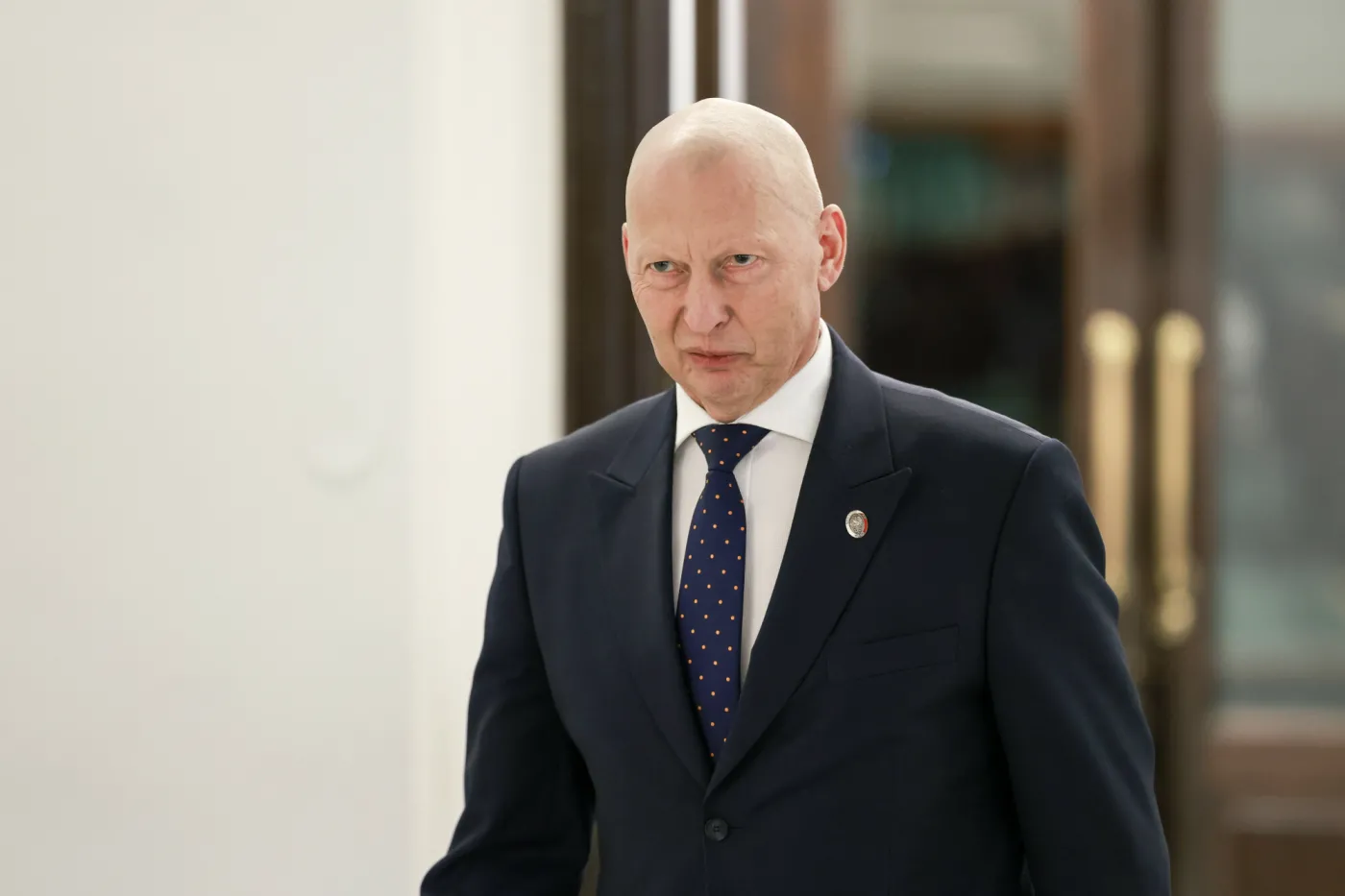 Generał Różański ostro o Karolu Nawrockim. "Nie dorósł do tej roli"