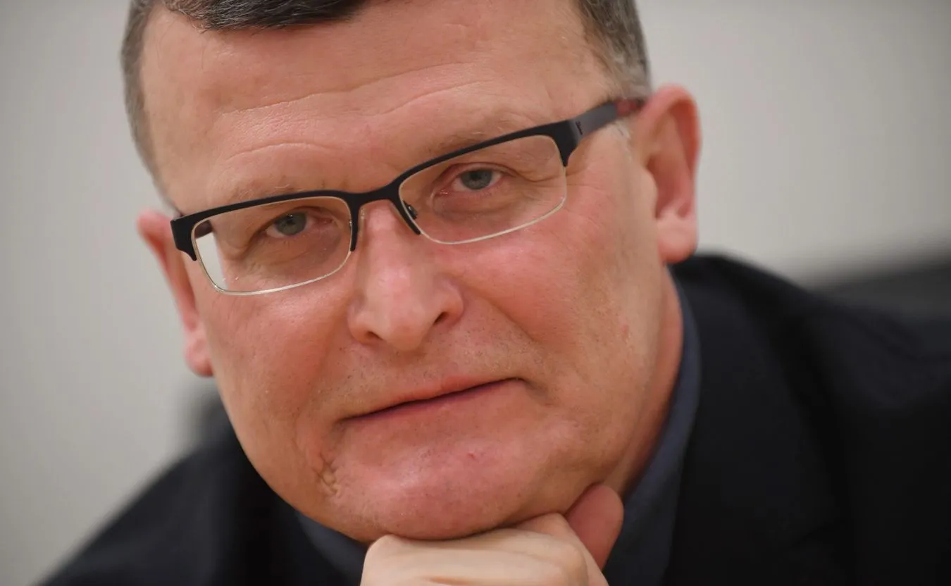 Dr Paweł Grzesiowski