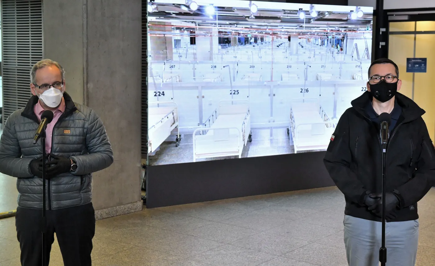 Internautka ostro do rządzących: Naplułabym wam prosto w twarz!