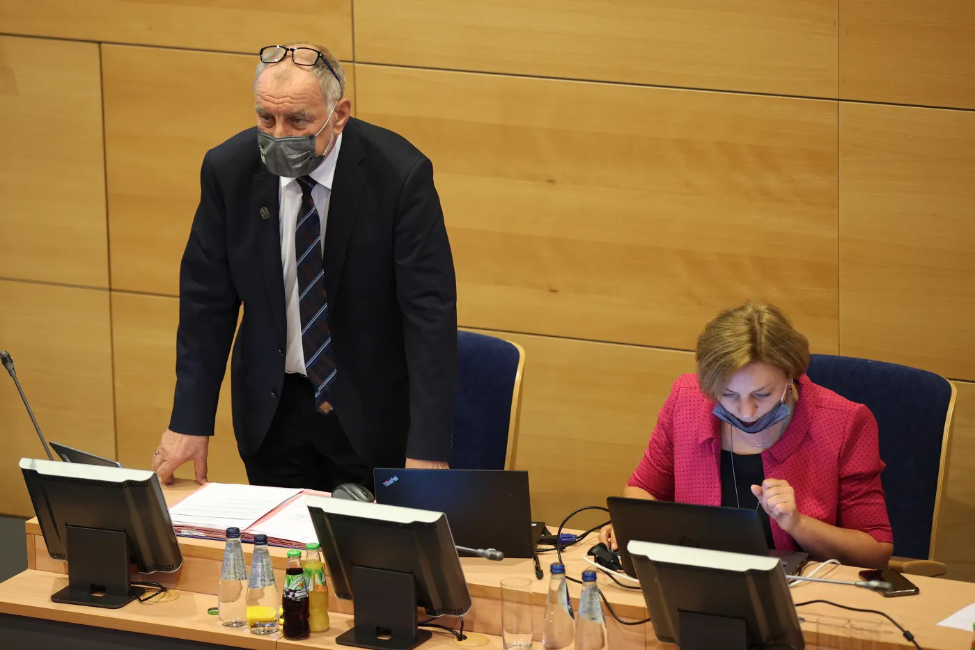 Ojciec prezydenta ma plan, jak ograć Brukselę w sprawie "uchwały anty-LGBT"