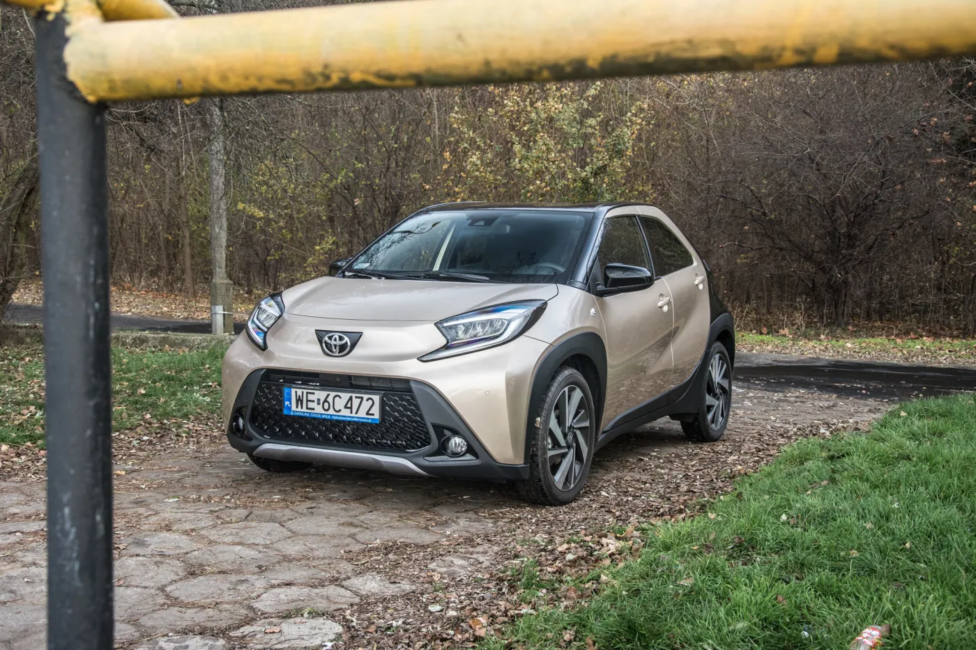 Jak się jeździ nowym Aygo X? To nie żadne Aygo. To raczej prawie-Yaris!