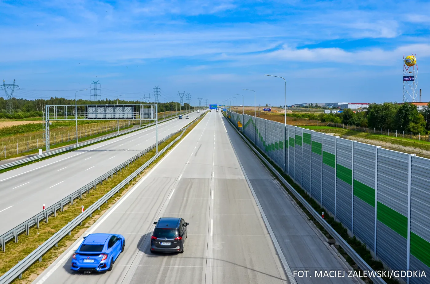 darmowa-autostrada-a1-w-wakacyjne-weekendy-nowy-odcinek-do-kolekcji-37850304.jpg