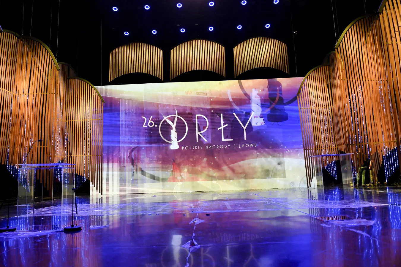 Orły 2024. Sandra Drzymalska cała w czerni, od dekoltu Magdaleny Cieleckiej trudno oderwać wzrok [FOTO]