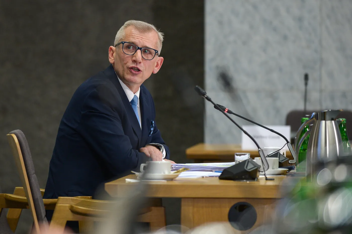 Były szef NIK trafi przed Trybunał Stanu? Hołownia złożył wniosek do komisji