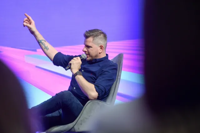 Filip Chajzer zrywa umowę z Fame MMA. Pisze o "krzywych ruchach"