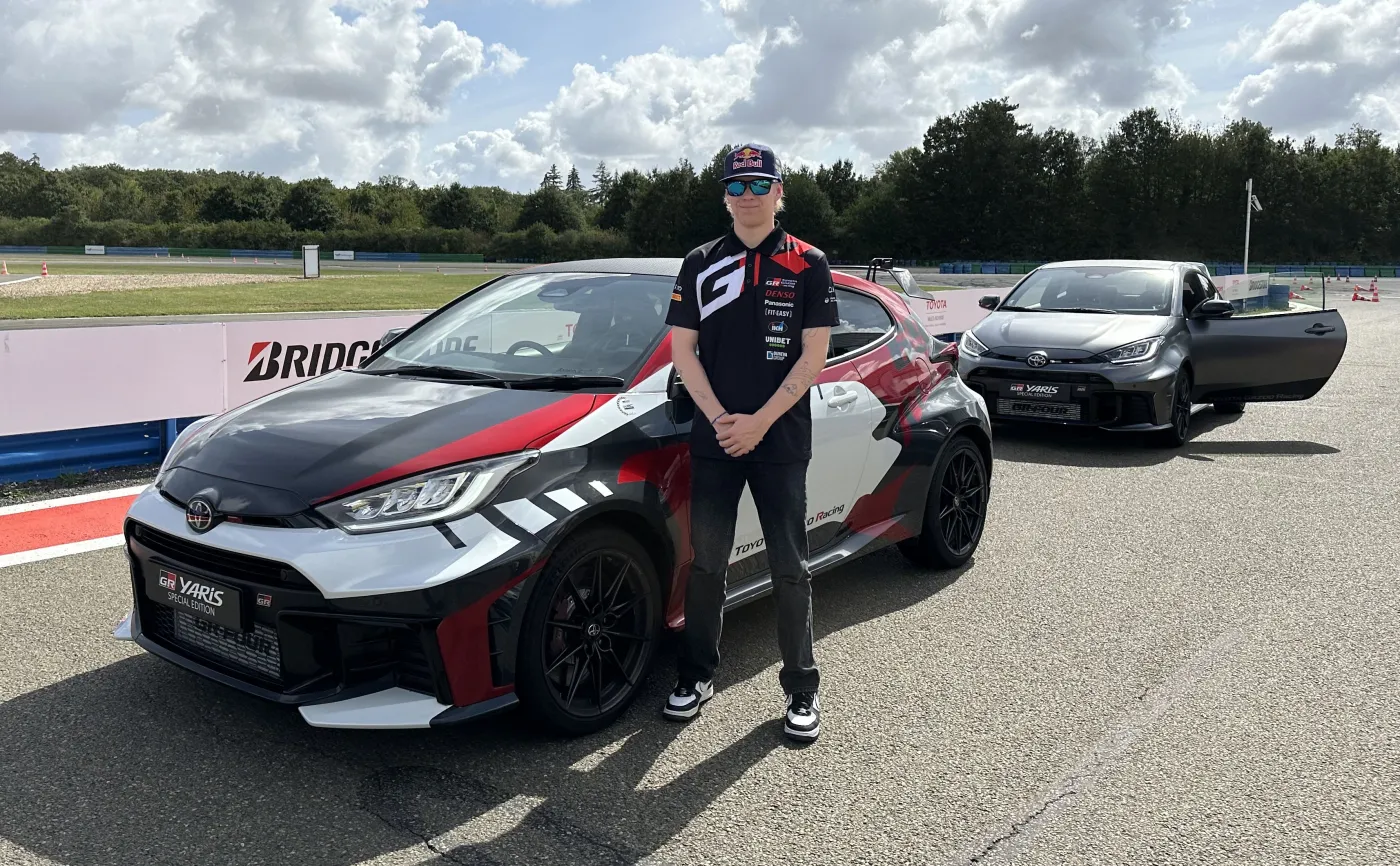 toyota-gr-yaris-rovanper-edition-i-mistrz-swiata-wrc-kalle-rovanper-38281263.jpg