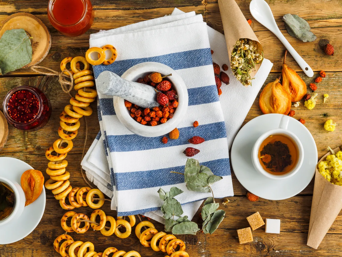 Ta jesienna herbatka jest nie tylko smaczna. Poprawia trawienie i oczyszcza organizm