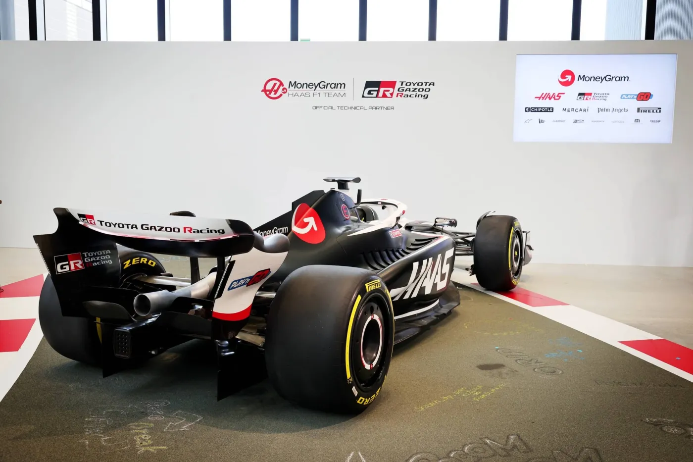 toyota-gazoo-racing-nawiazala-wspolprace-z-moneygram-haas-f1-team-38313109.jpg