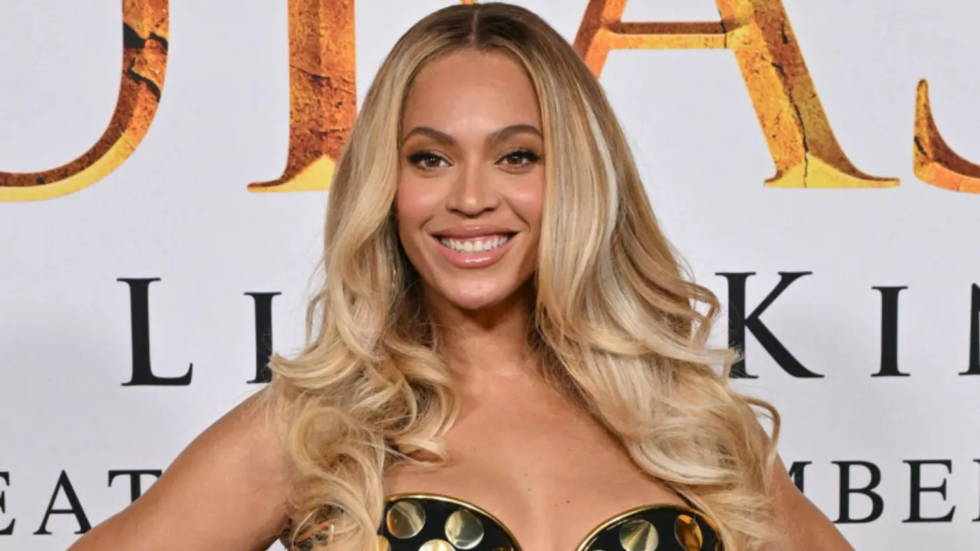 Beyoncé w oszałamiającej kreacji na premierze. Towarzyszyła jej córka Blue Ivy