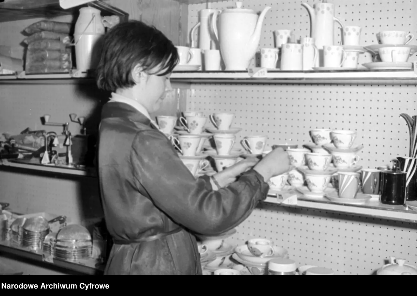 Były w prawie każdym domu. Dziś te filiżanki z czasów PRL kosztują 8 tys. zł