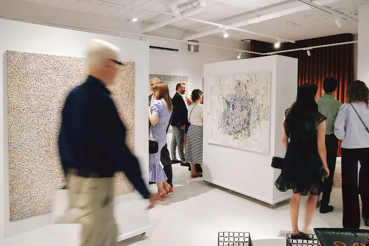 „Cichość rzeczy” – wystawa prac Janusza Osickiego i Aleksandry Józefów