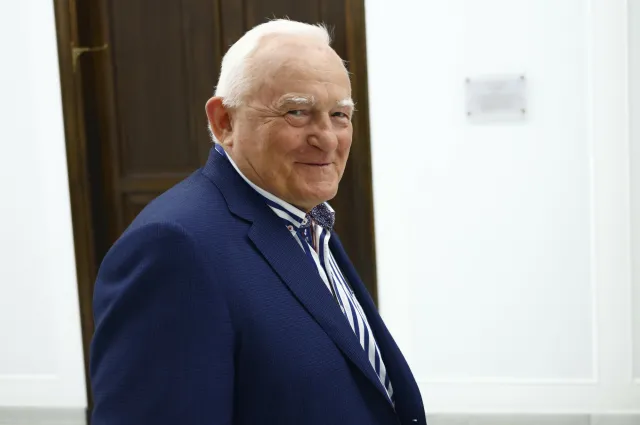 Leszek Miller uderza w Donalda Tuska. "Nie zdał testu na wiarygodność"