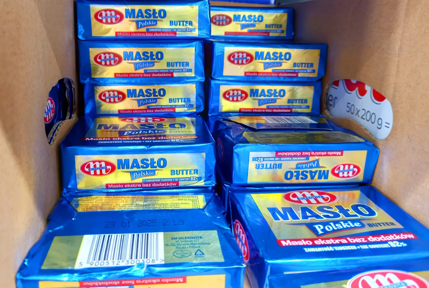 Najpierw Lidl, teraz Biedronka. Masło w naprawdę niskiej cenie na koniec tygodnia