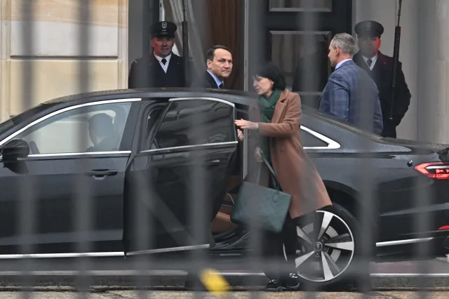 Spotkanie Sikorskiego z Nawrockim w Pałacu. "Zmierzamy ku porozumieniu"