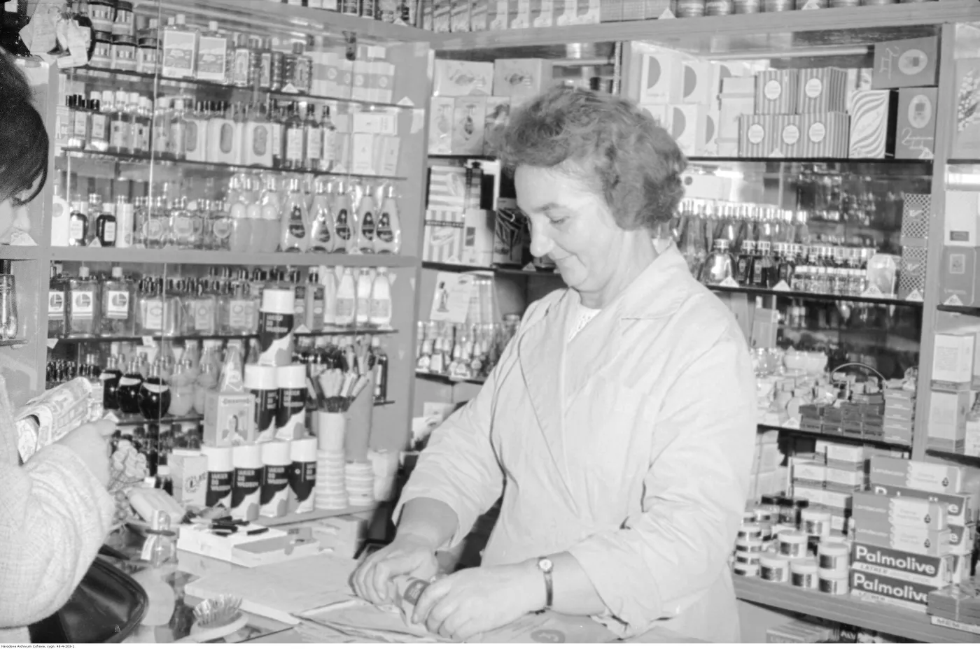 Sentymentalny QUIZ o kosmetykach z PRL. Nie każdy dostanie 100 proc.