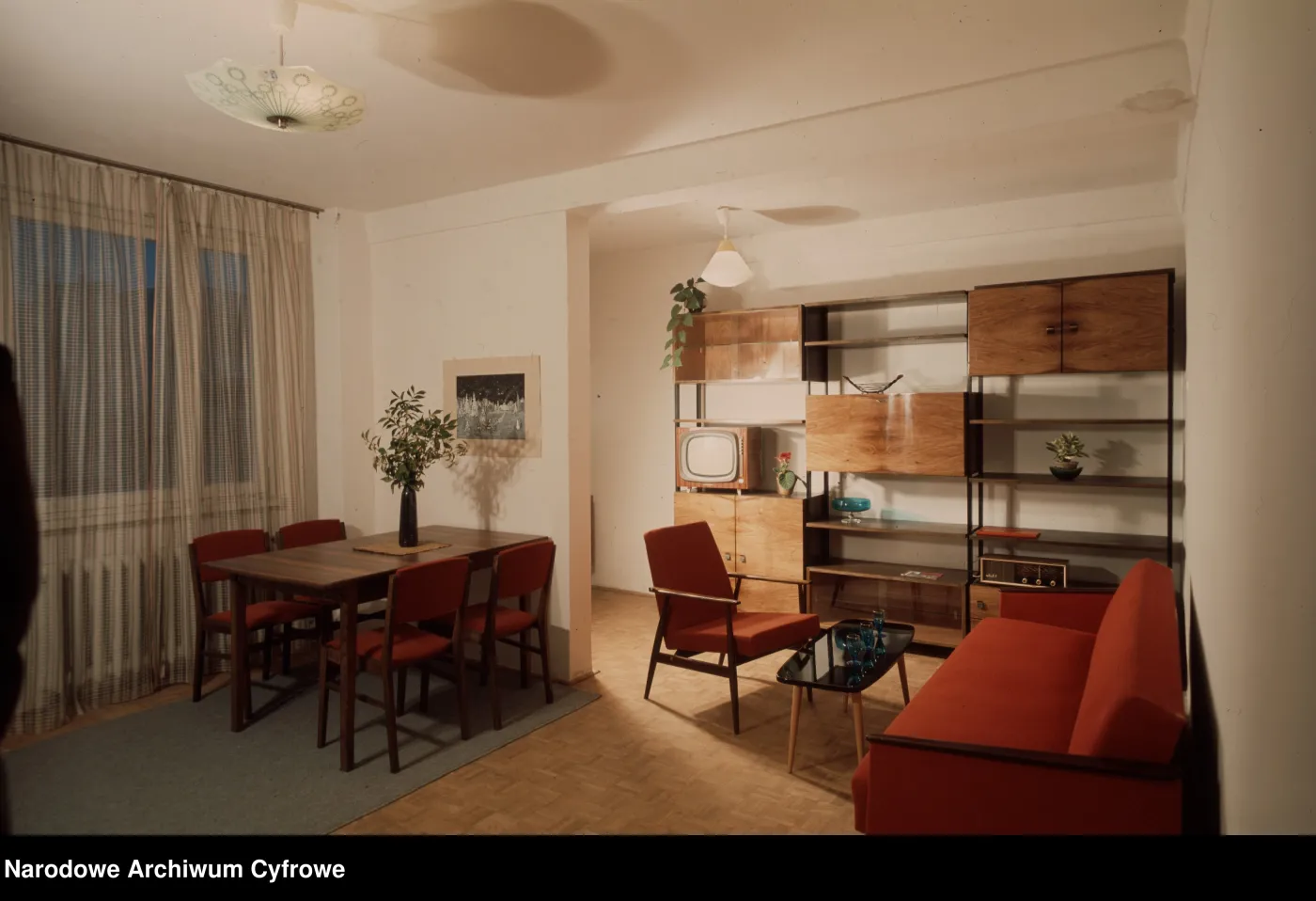 Ciasne, ale własne. Sentymentalny QUIZ o mieszkaniach w PRL. Będzie przydział?