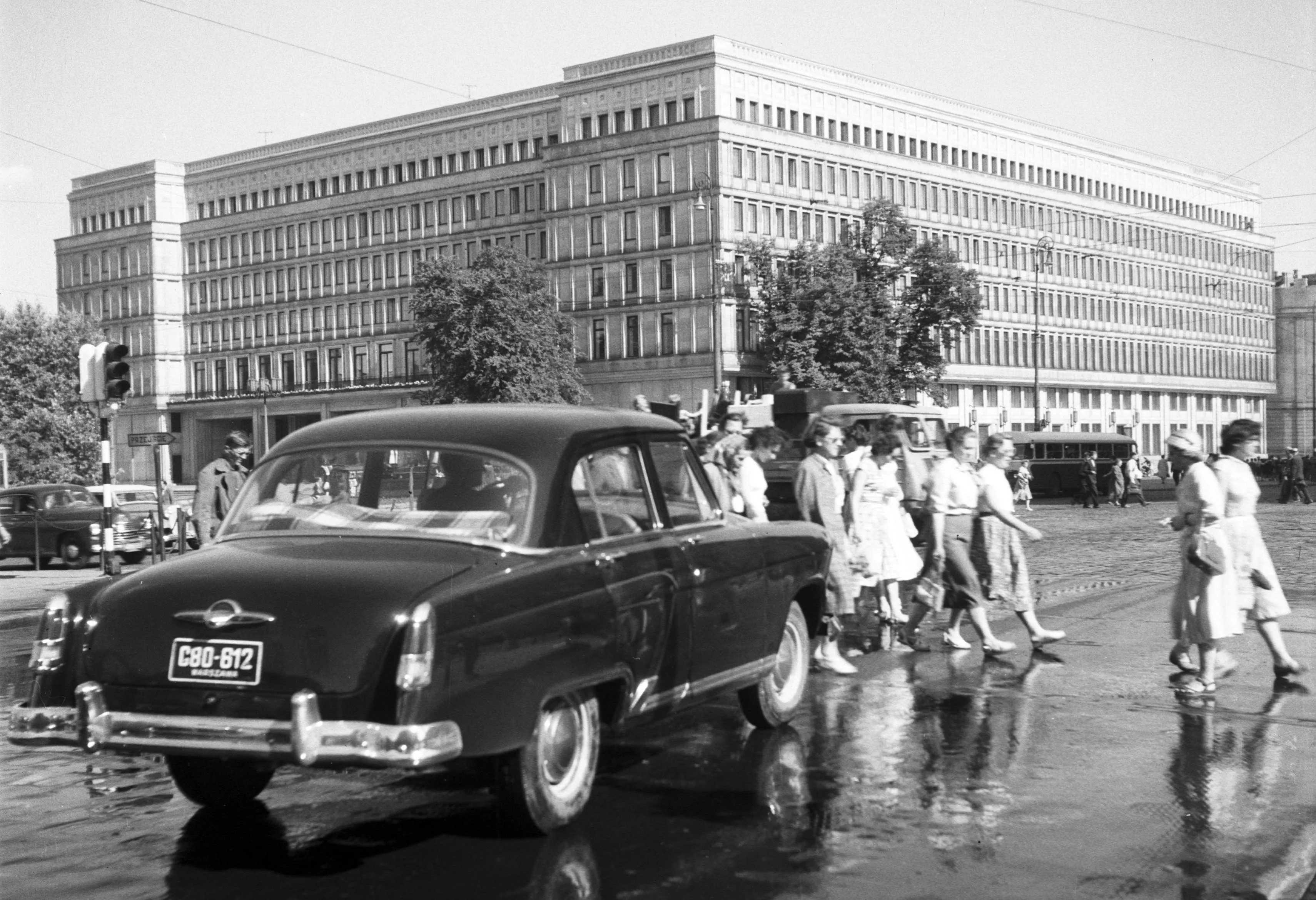 QUIZ. 25 pytań o życiu w czasach PRL. Na ostatnim jak nic się wyłożysz