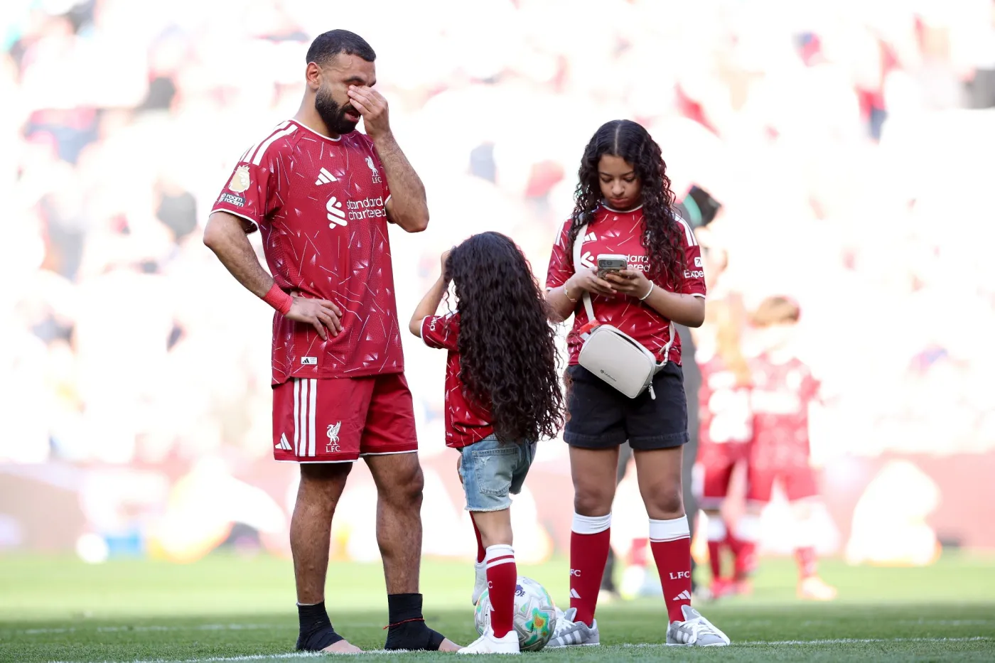 Salah pożegnał się z Liverpoolem, West Ham United z Premier League